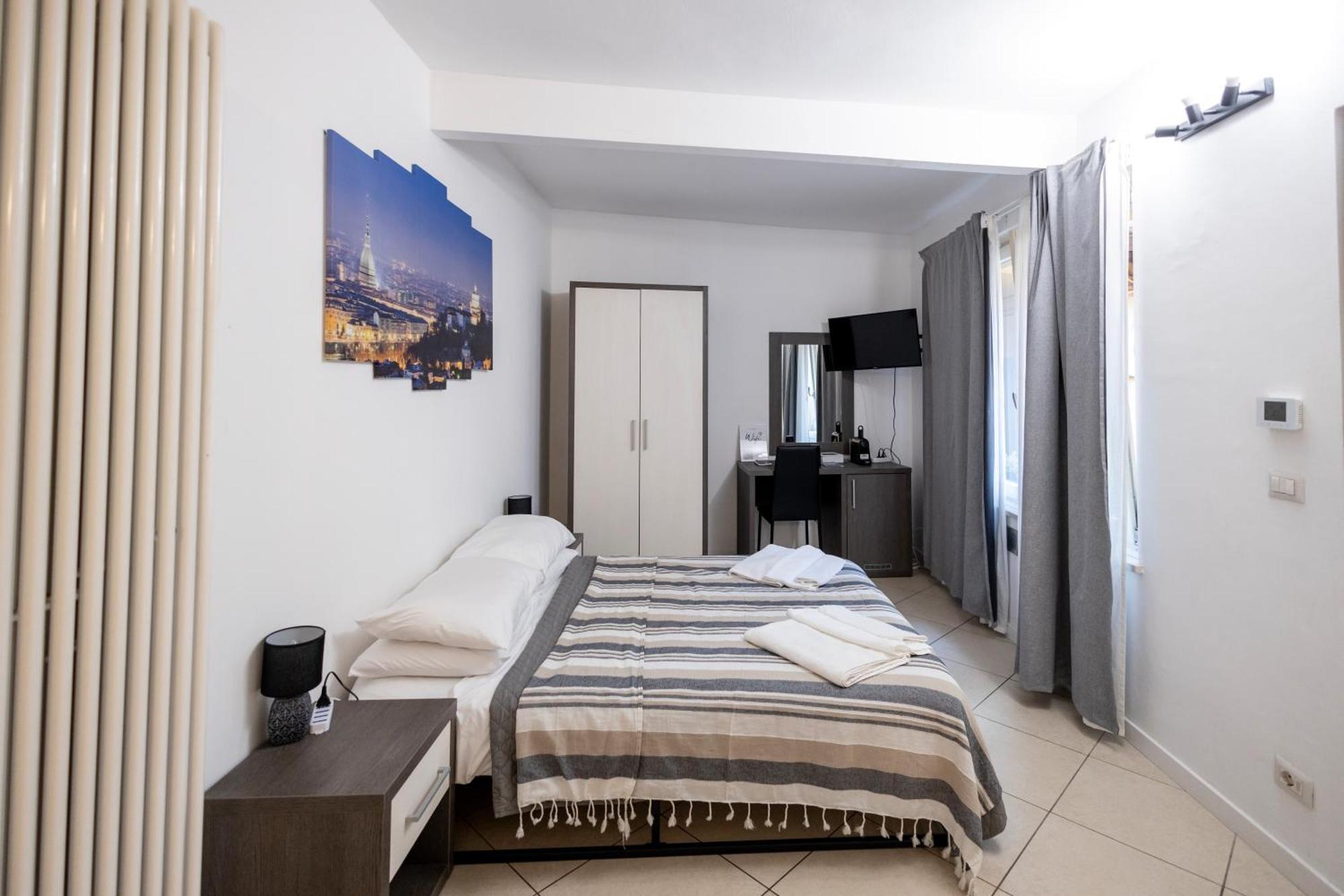 Toret Vanchiglia Studio Apartment Turín Exterior foto